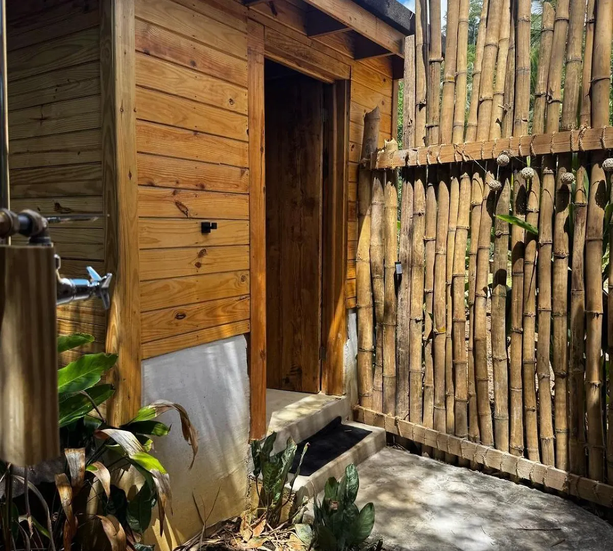 Leisy'S Garden Tiny Cabins El Valle 0*,  Dominican Republic